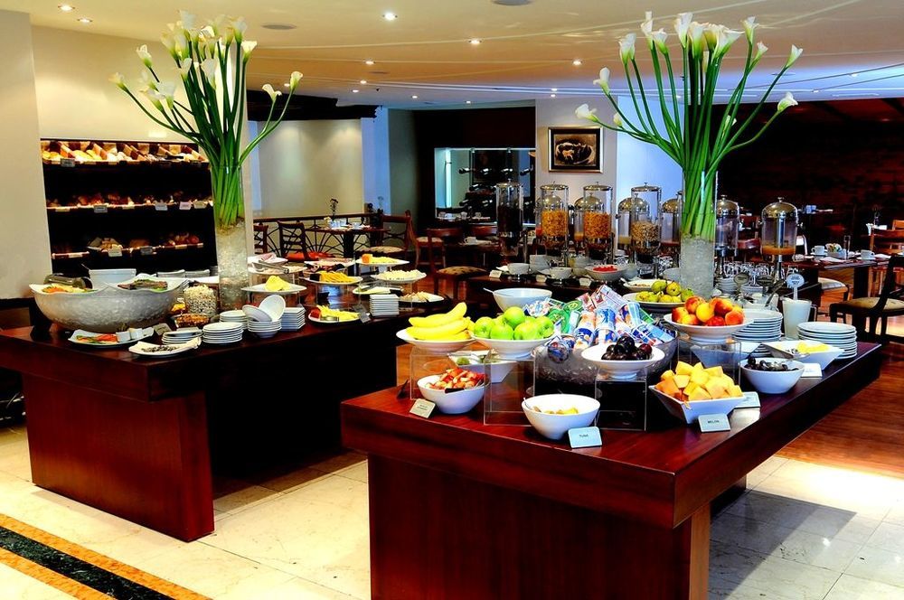 Nh Collection Quito Royal Hotel Restaurant photo